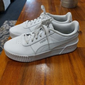 Puma Women's Carina Platform Sneaker Shoes, 7.5.